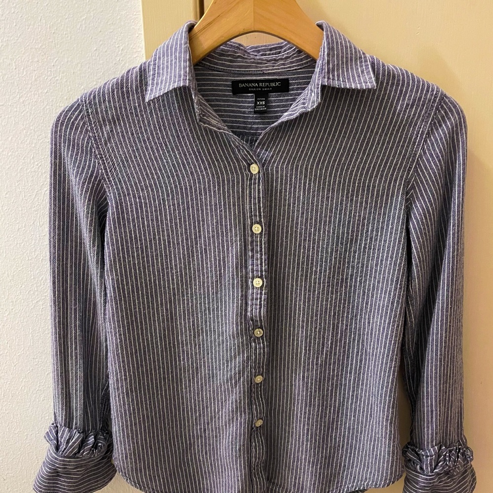 Banana Republic Button down Shirt